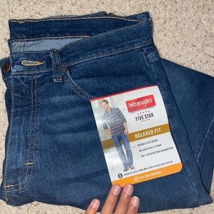 Wrangler Relaxed Fit Men’s Jeans